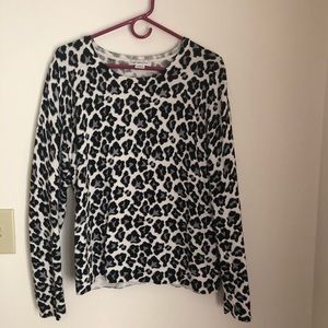 Liz Claiborne snow leopard print sweater